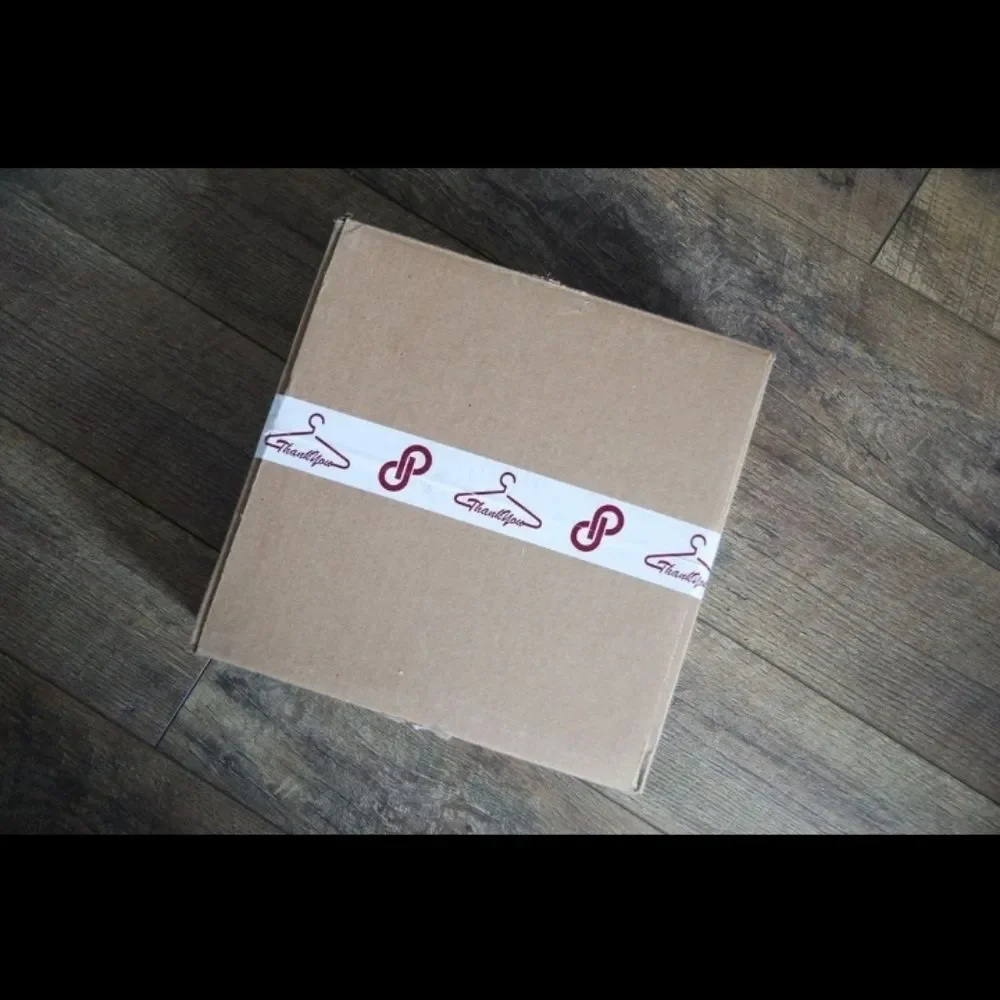 Posh Tape Thank-You Shipping Packaging Swag 1 roll Poshmark Look Hanger Merch